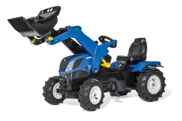 rollyFarmtrac New Holland T7.13 m.rollyTrac Lader u. Lufbereifung